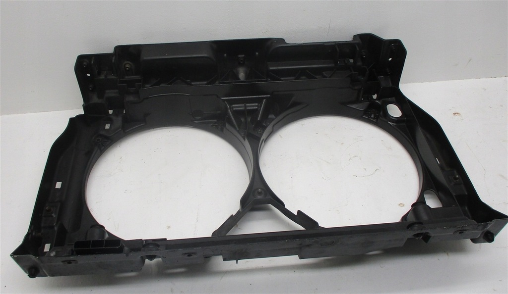 фото №8, Корпус вентиляторів citroen c5 iii x7 2.2 hdi 170km 9646477080