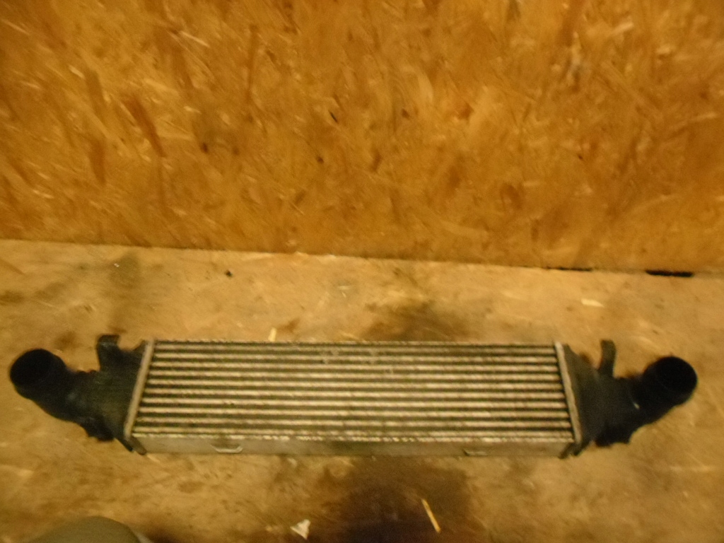 фото №1, Радіатор інтеркулер w204 a2046000200