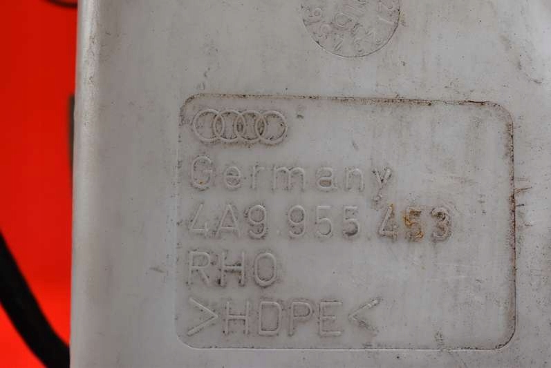 фото №7, Бачок омывателя 4a9955453 audi a6 c4 1.9 tdi 90 km 94-97