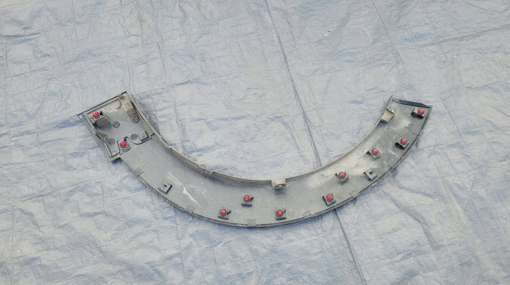 фото №7, Mazda cx30 молдинг крыло правый перед