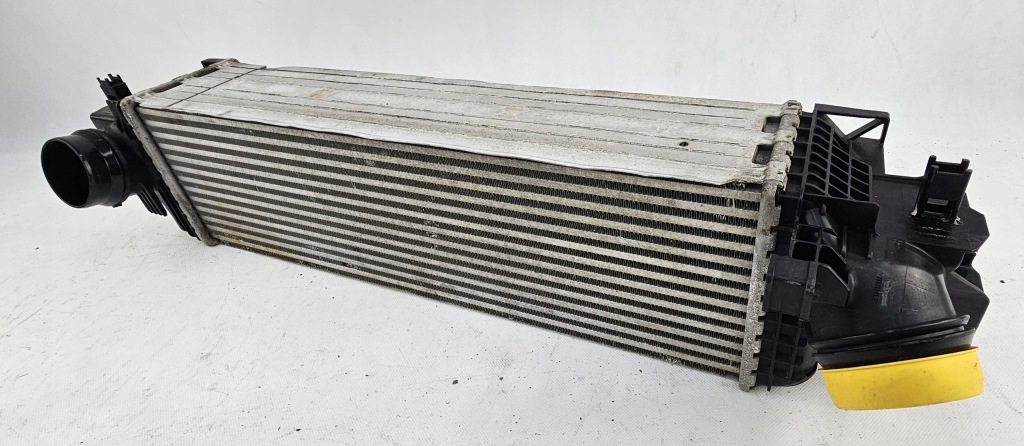 Інтеркулер кулер радіатор bmw x1 f48 рестайлінг  f39 f45 f40 mini f56 8645760 Зі Шроту