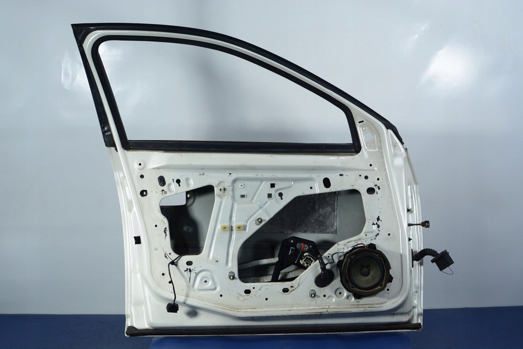 фото №6, Cadillac cts i дверь передние левая 98u