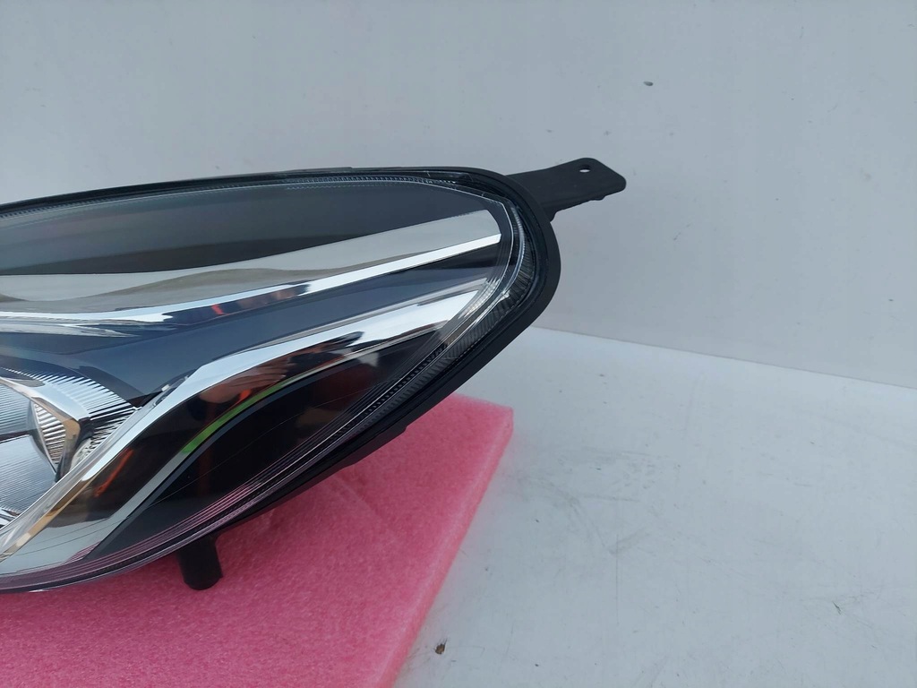 фото №14, Фара передний левая сторона ford fiesta mk8