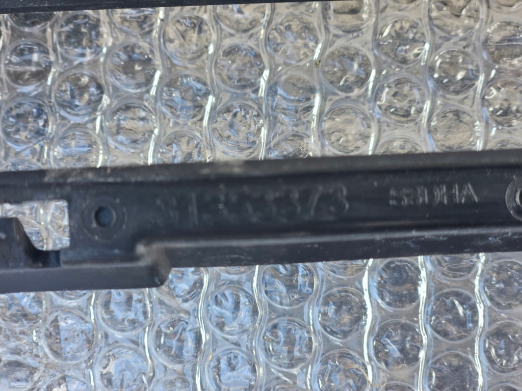 Volvo xc90 15- бампер перед решётка Цена