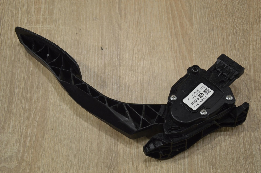 фото №1, Педаль газа потенциометр chevrolet orlando 2.0