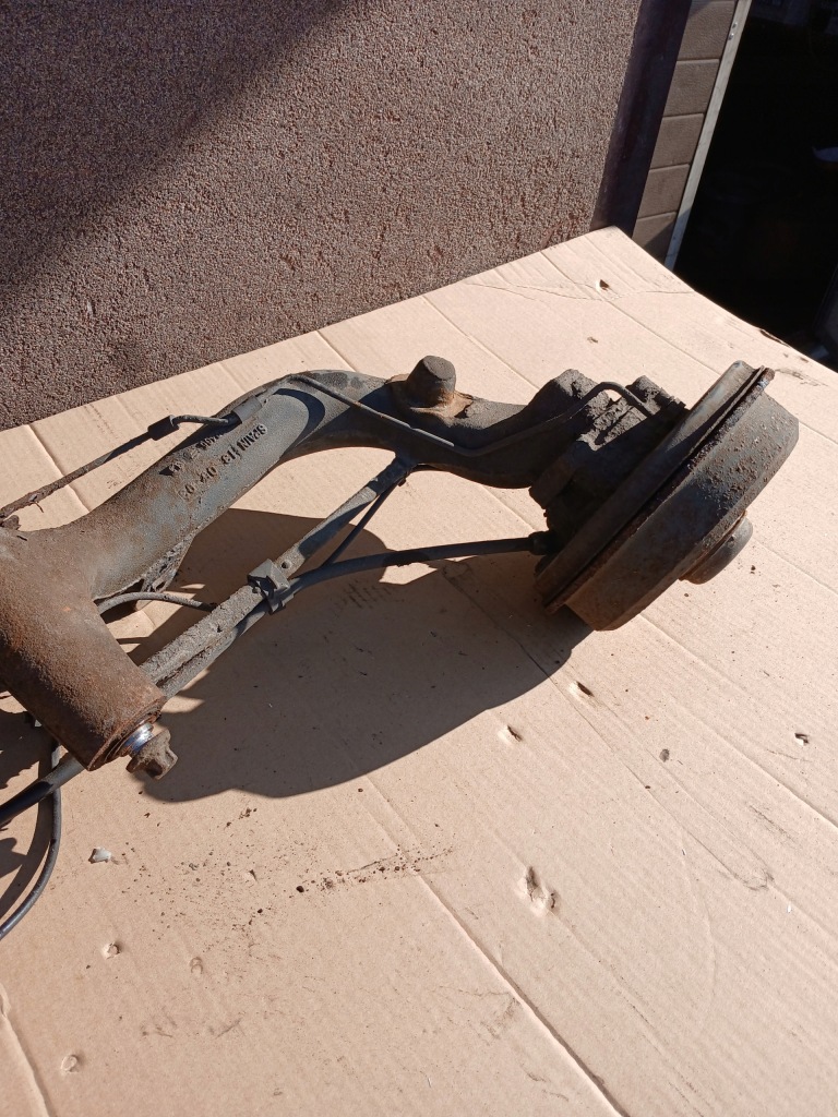 Важіль задній лівий з dobrą втулка mercedes w168 a klase в Україні