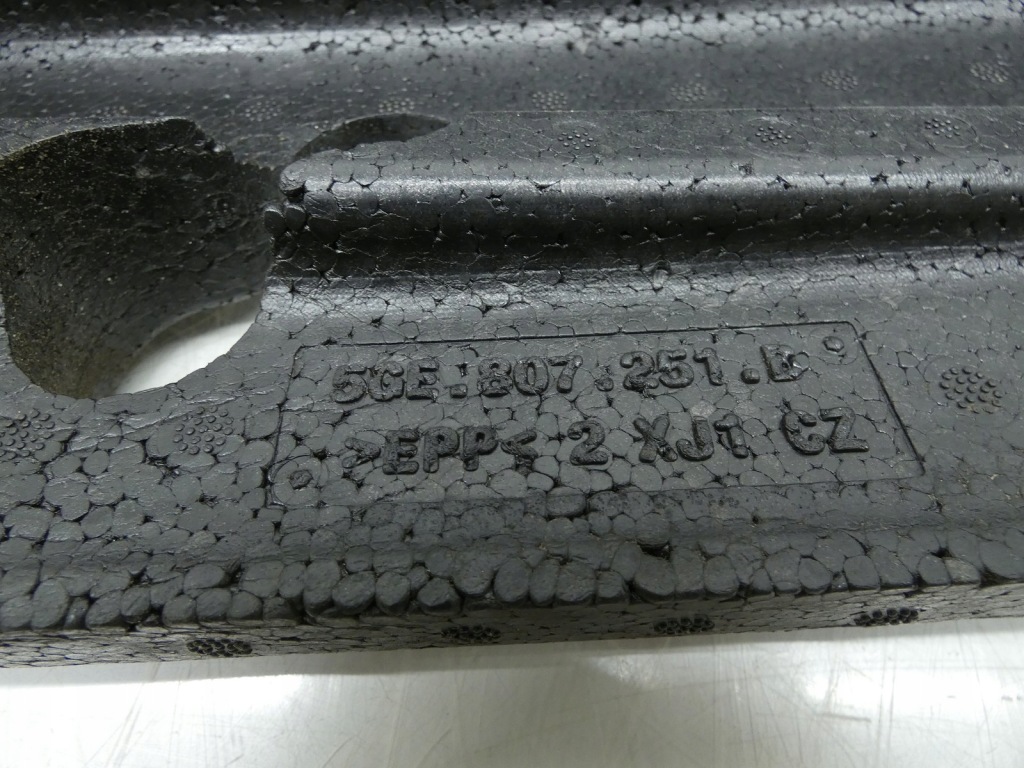 Купити Абсорбер піна бампера задні задня vw golf vii e-golf 5ge807251b