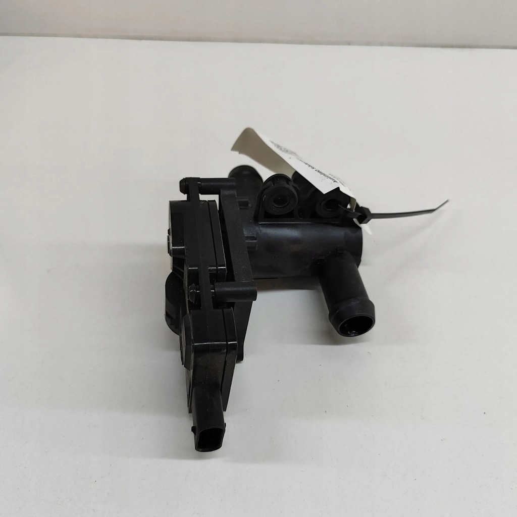 фото №6, Ford mustang mach-e 2020 шланг / wąż радіатора