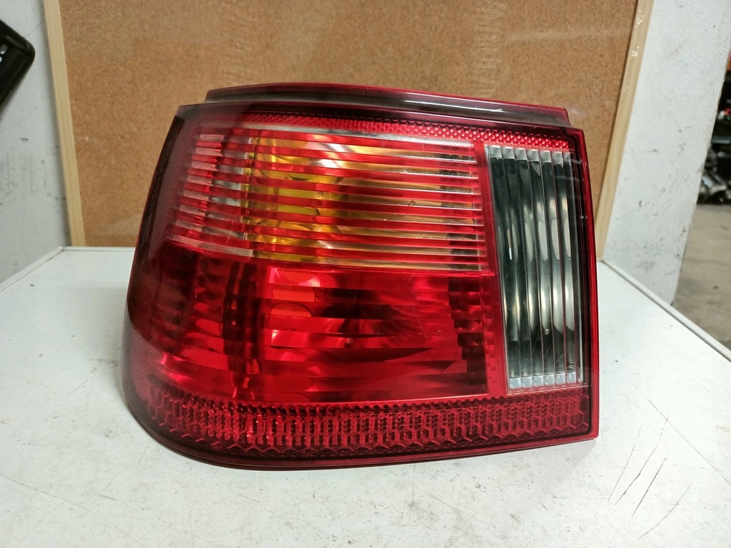 фото №1, Лампа задняя левая seat ibiza 2 ii fl