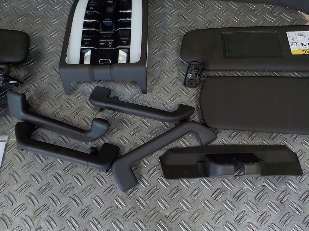 фото №8, Porsche cayenne 14-17 потолок люк