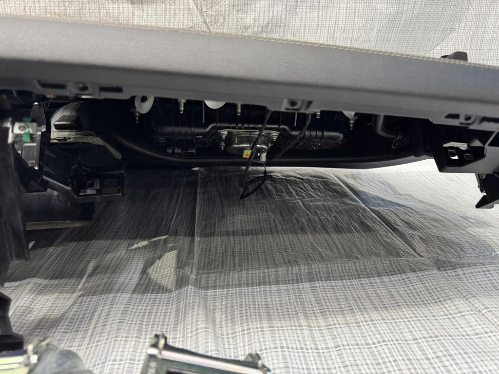 фото №5, Консоль приборная панель приборная jaguar e-pace gj32-konsola