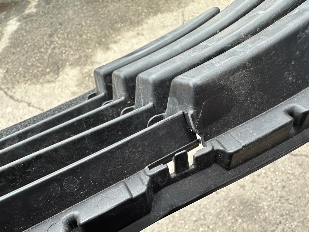 фото №5, Lexus rz решётка бампера 53117-46020