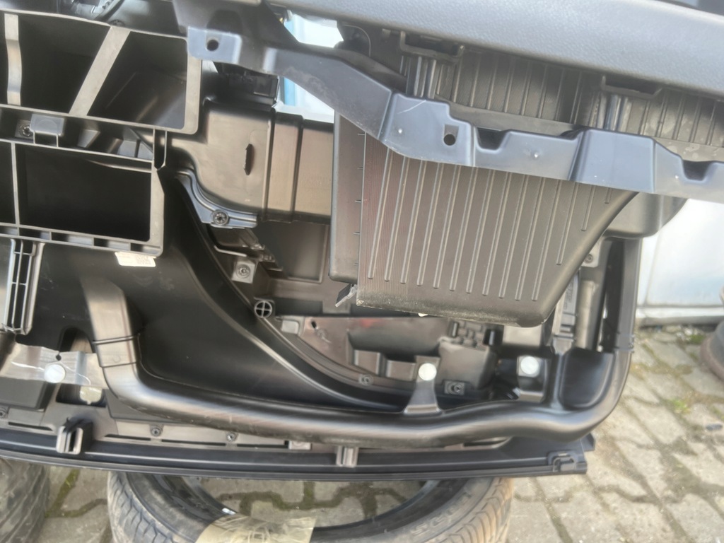 фото №9, Peugeot partner iii iv 19- панель приладів приладова консоль europa