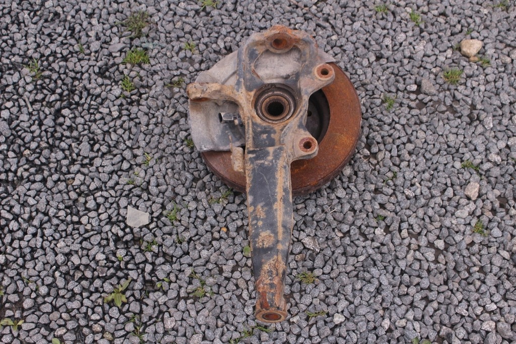 фото №9, Поворотный кулак правый перед vw amarok 2.0 bitdi