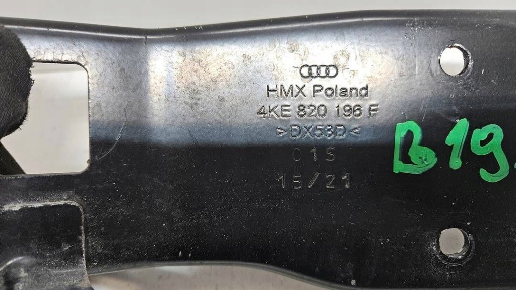 Audi e-tron 4ke 18-22 кронштейн трубопровід відсік двигуна Київ