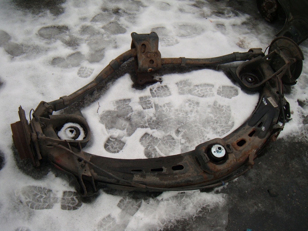 фото №1, Mercedes a w169 1.5b 04-12 балка подвеска задняя