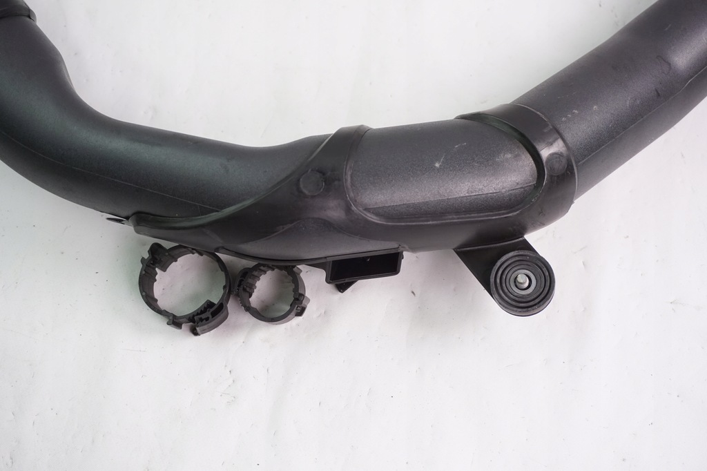 фото №4, Труба інтеркулер skoda rapid 6r0145770h