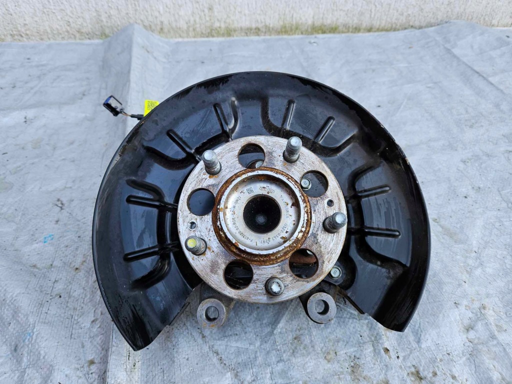 фото №1, Ступица поворотный кулак правая задняя hyundai iii i30 17-22