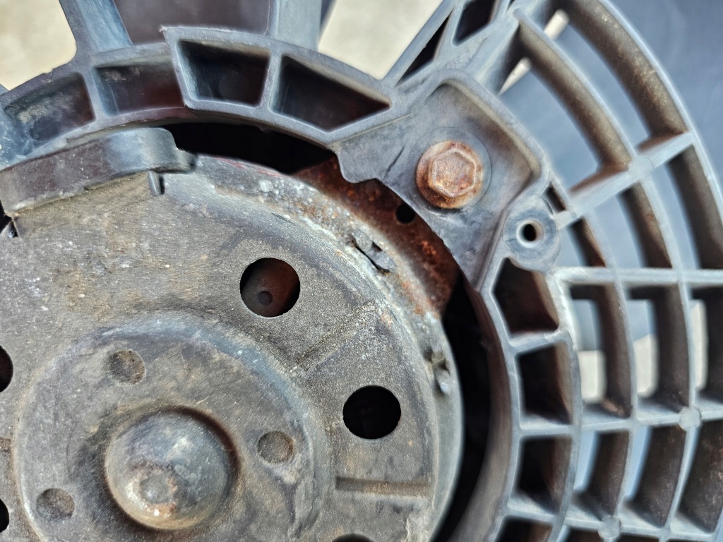 Renault clio 2 вентилятор радіатора 7700836310 Київ