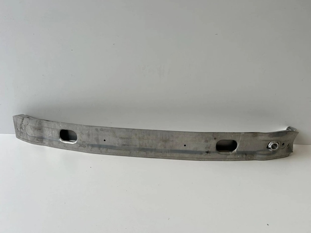 фото №1, Audi a4 b9 8w балка бампера перед 8w0807113 оригинал