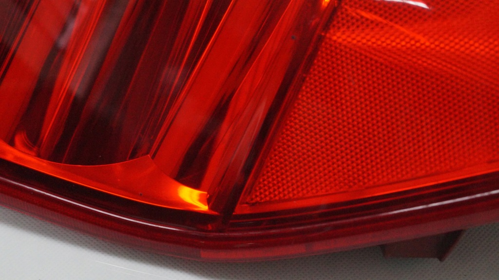 фото №4, Лампа задняя левая mazda 5