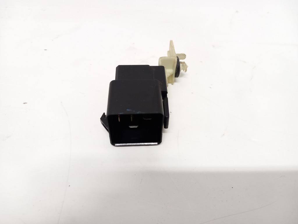 фото №1, Ab-14b193-ab реле замка mazda tribute lift