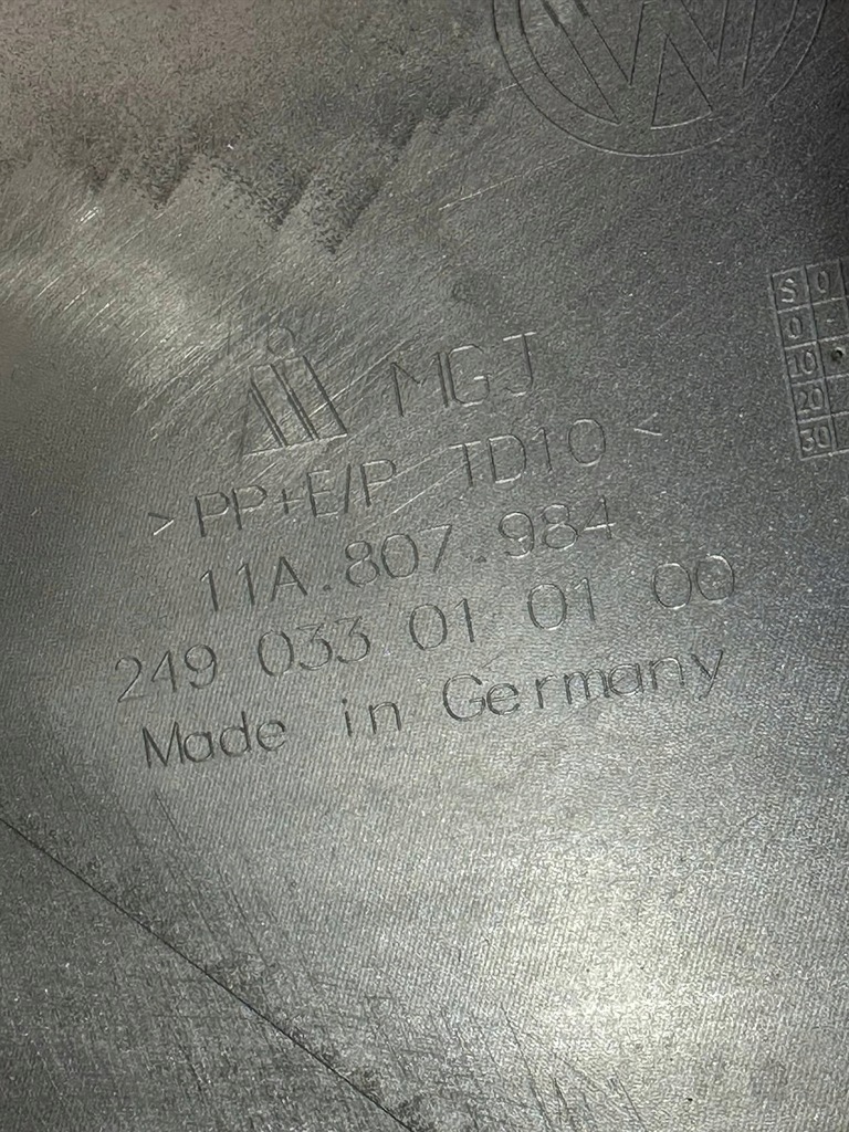 фото №7, Vw id4 id.4 кутик бампера правий задня задній 11a807984