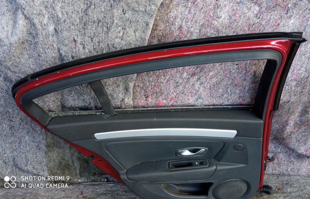 фото №9, Renault laguna iii hb двері ліва задня