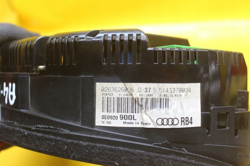 Купить Счетчик приборная панель спидометр audi a4 b6 1.6 b 8e0920900l 0263626036