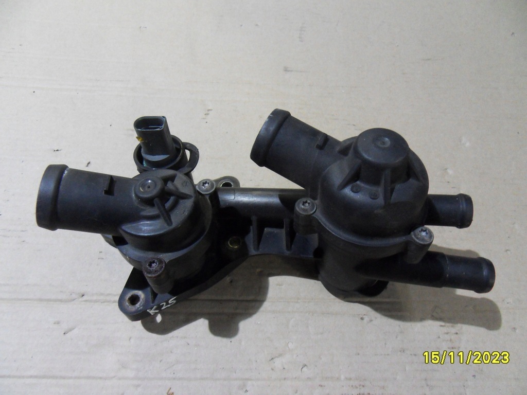 фото №1, Корпус термостата 03c121111e