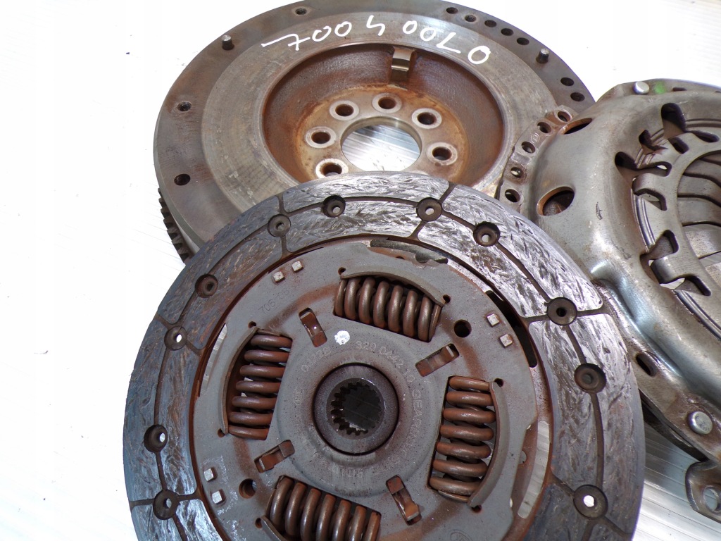 фото №3, Сцепление диск прижим комплект mini r51 1.6 16v 700400l0