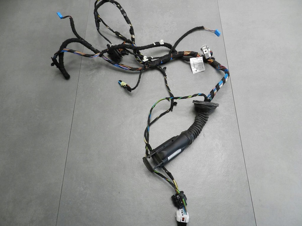 фото №1, Mini clubman f54 джгут двері ліва перед 9389270