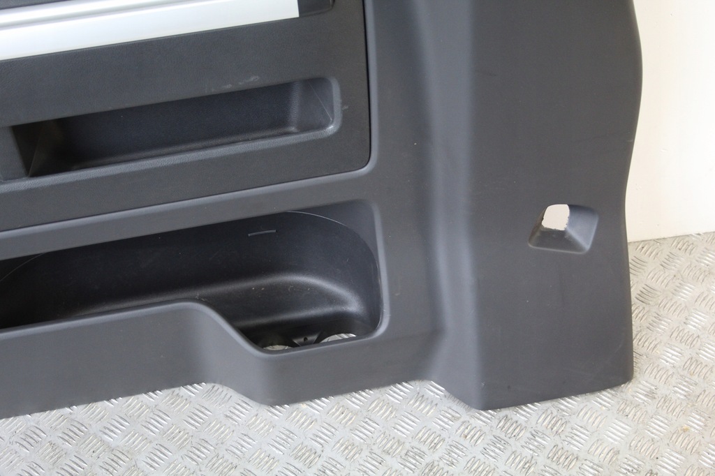 фото №6, Обивка обшивка левый задняя vw multivan t6 7e5