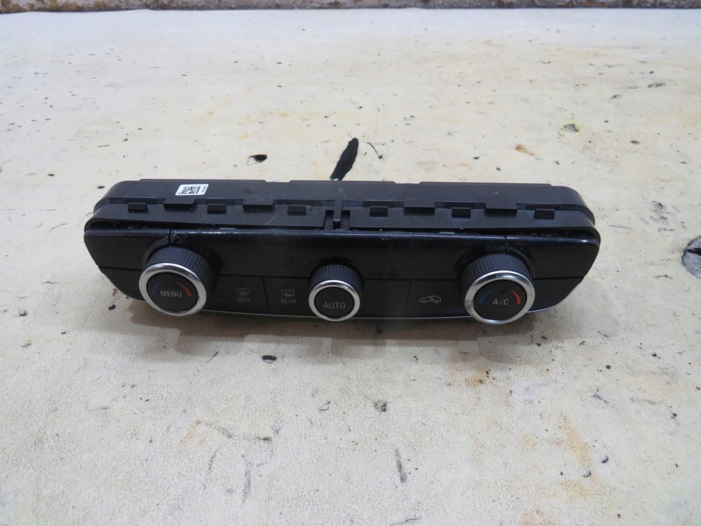 фото №1, Панель обдув кондиціонера opel corsa f 39231053