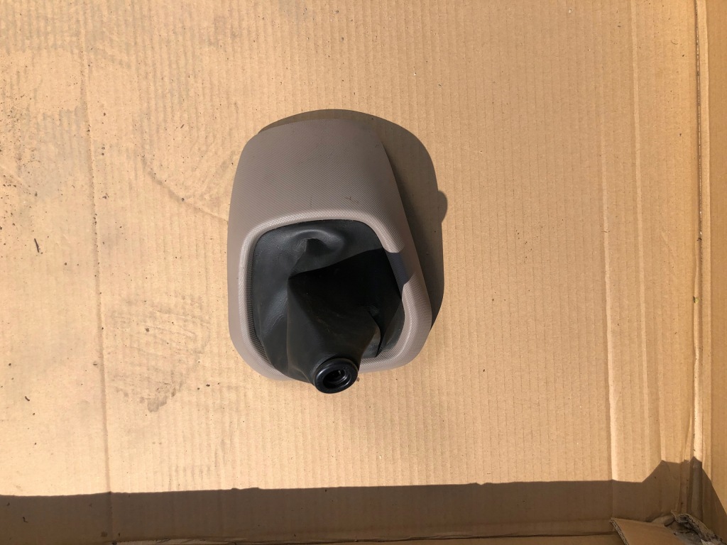 фото №2, Hyundai i10 ii 2013-18 lift рамка молдинг консоли