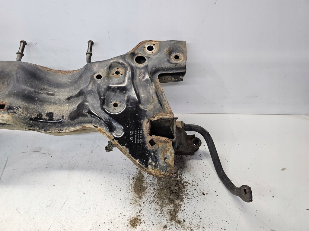 фото №10, Поперечина підрамник підрамник перед audi a1 8x 6r0199315a