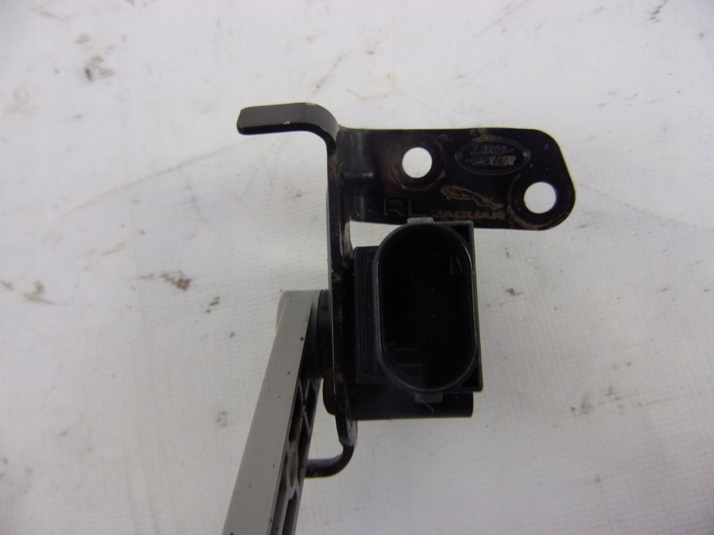 фото №4, Range rover evoque i 11- датчик выравнивание левый задняя