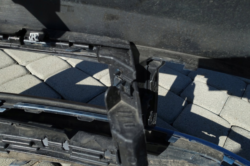 фото №10, Vw touran 5ta бампер передний омыватель 6xpdc ld5j