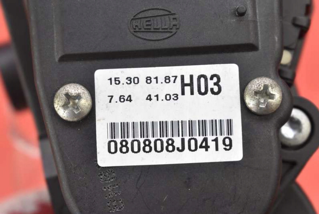 фото №8, Потенциометр педаль газа eu 32700-xxxxx hyundai i30 i 1.6 crdi 116 km 07-10