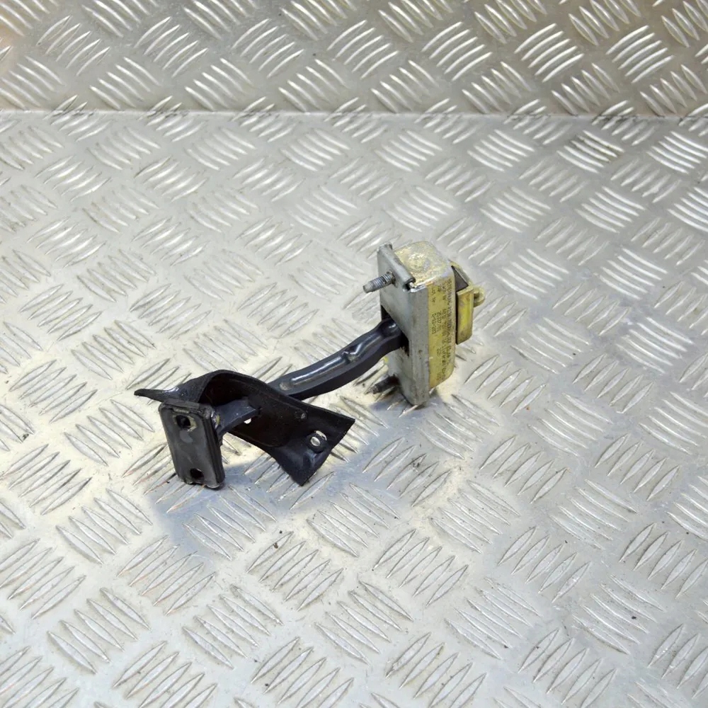 Ограничитель передних левых дверь mercedes-benz sl r230 2307200016 в Украине