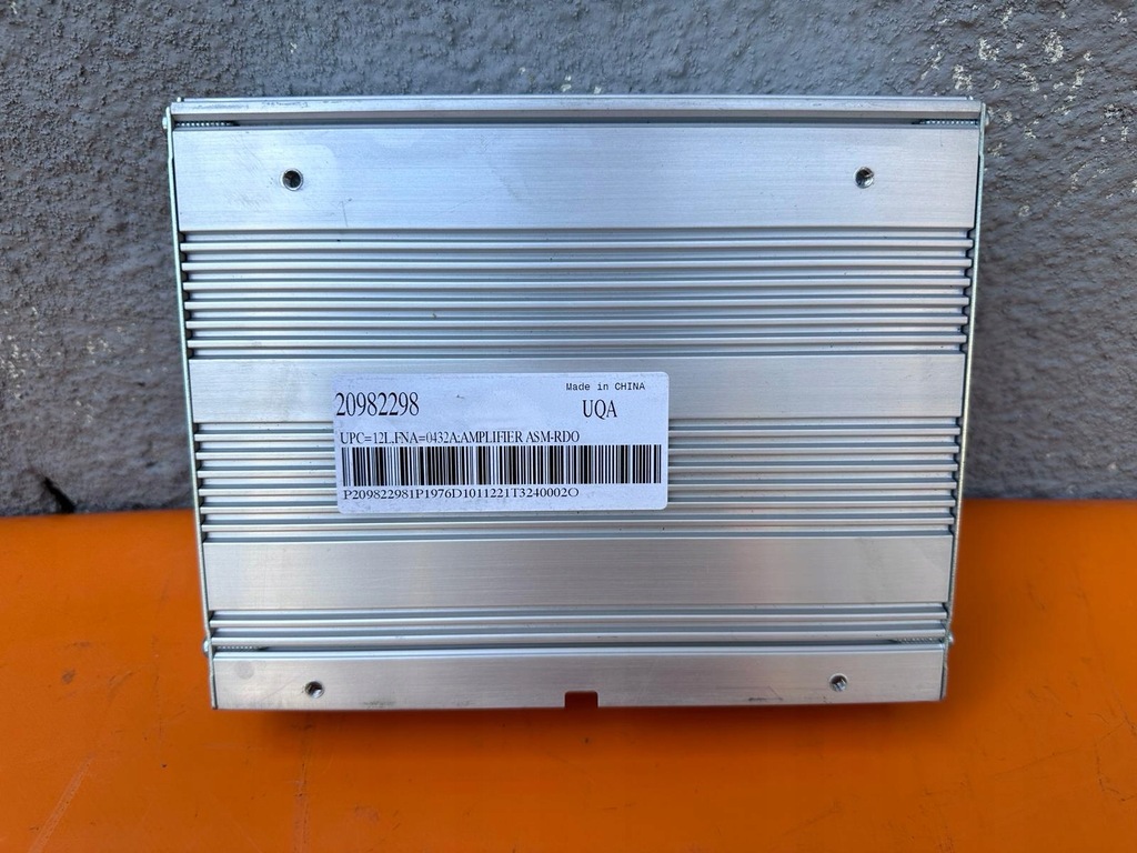 фото №1, Opel insignia a 20982298 усилитель аудио оригинал