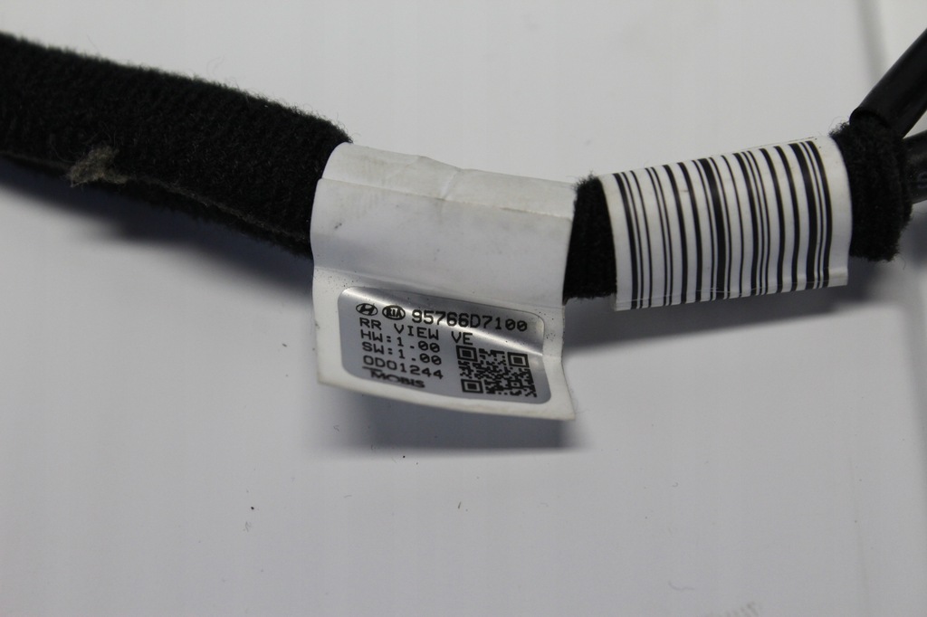 фото №7, Камера заднего вида микровыключатель hyundai tucson iii lift 95760-d7100