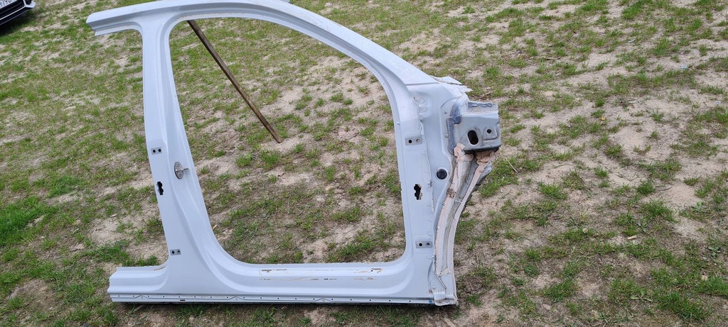 фото №1, Q3 83a блок двигателя обшивка порог порог правый правое перед ls9r