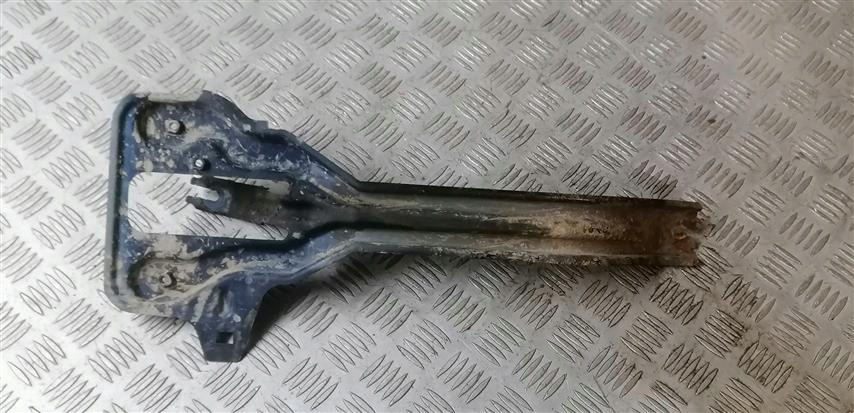 фото №3, Mazda tribute балка підсилювач поперечина перед