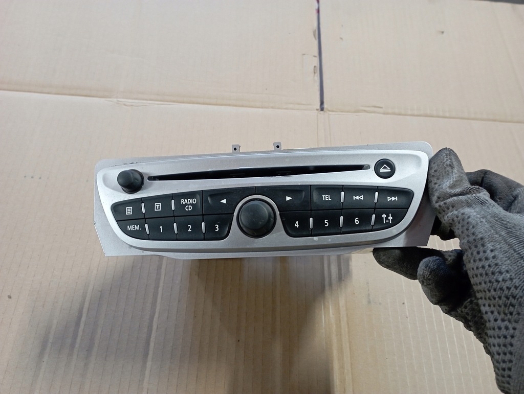 фото №1, Renault scenic iii 3 радио 281159638r