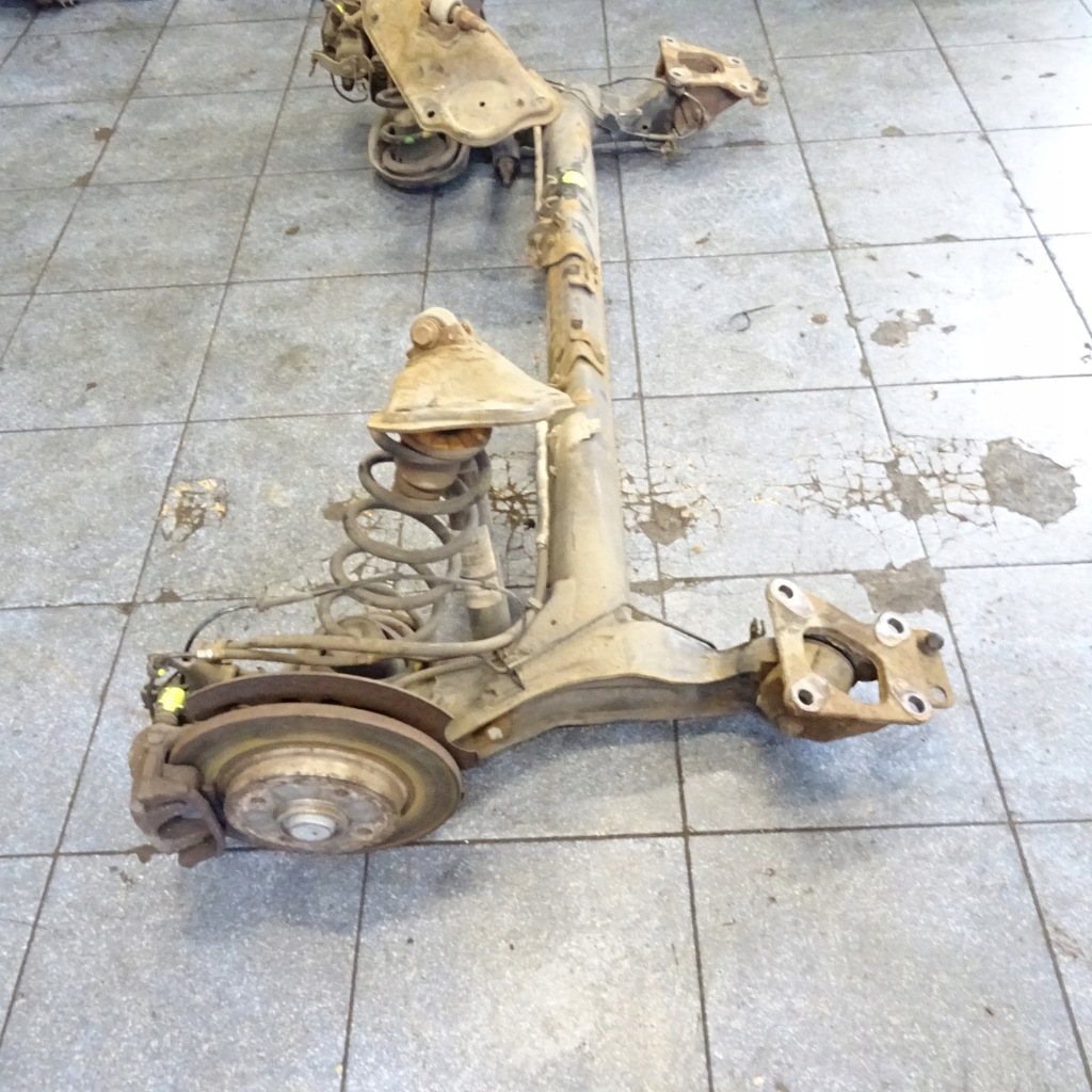 фото №2, Citroen c4 grand picasso oś задняя балка