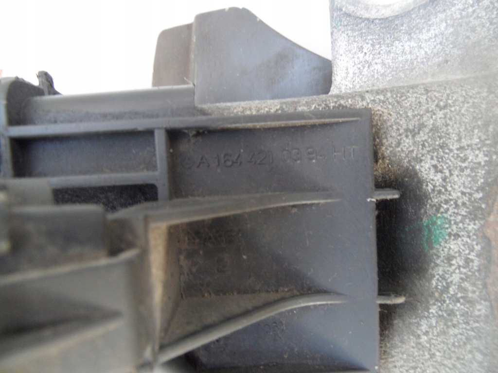 Поворотный кулак правая перед mercedes ml w164 рестайлинг в Украине