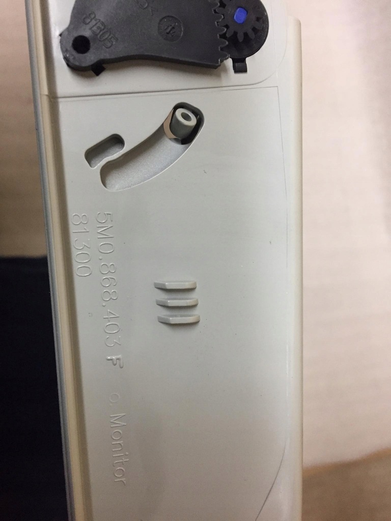 фото №8, Vw tiguan golf 5 plus панель потолочный 5m0868403f