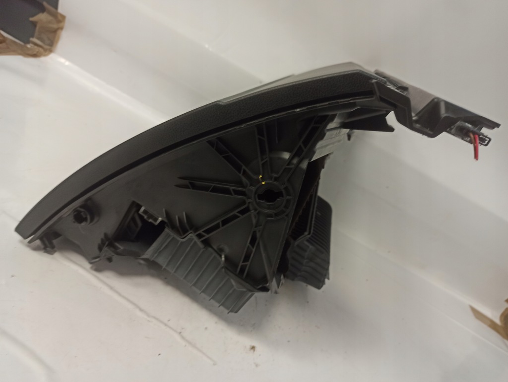 фото №10, Volkswagen passat b8 uk бардачок панели пассажира 3g2857097ac