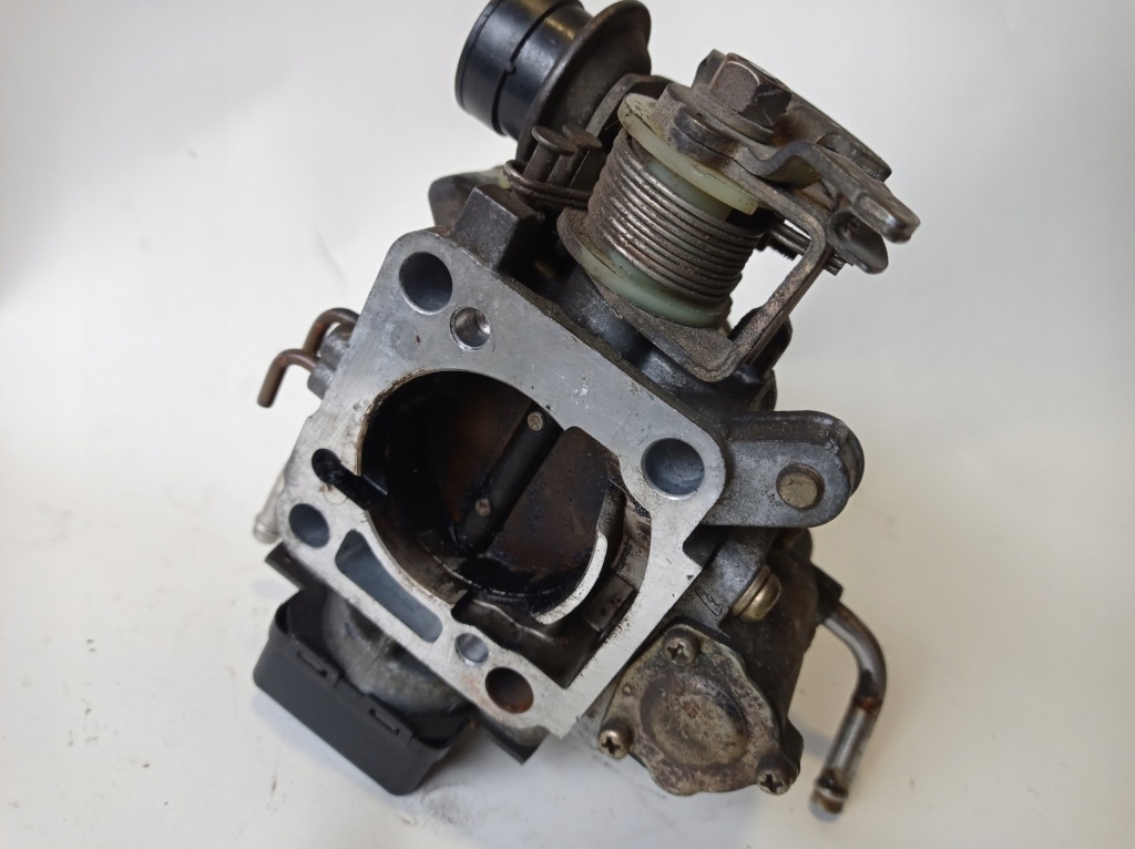 Дросельна заслінка daihatsu gran move 1.6 2221087132 Зі Шроту